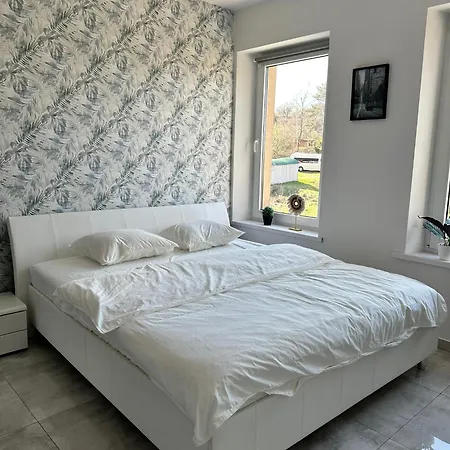 Kawalerka W Gorach Апартаменты *