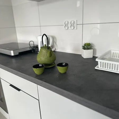 Kawalerka W Gorach Валбжих